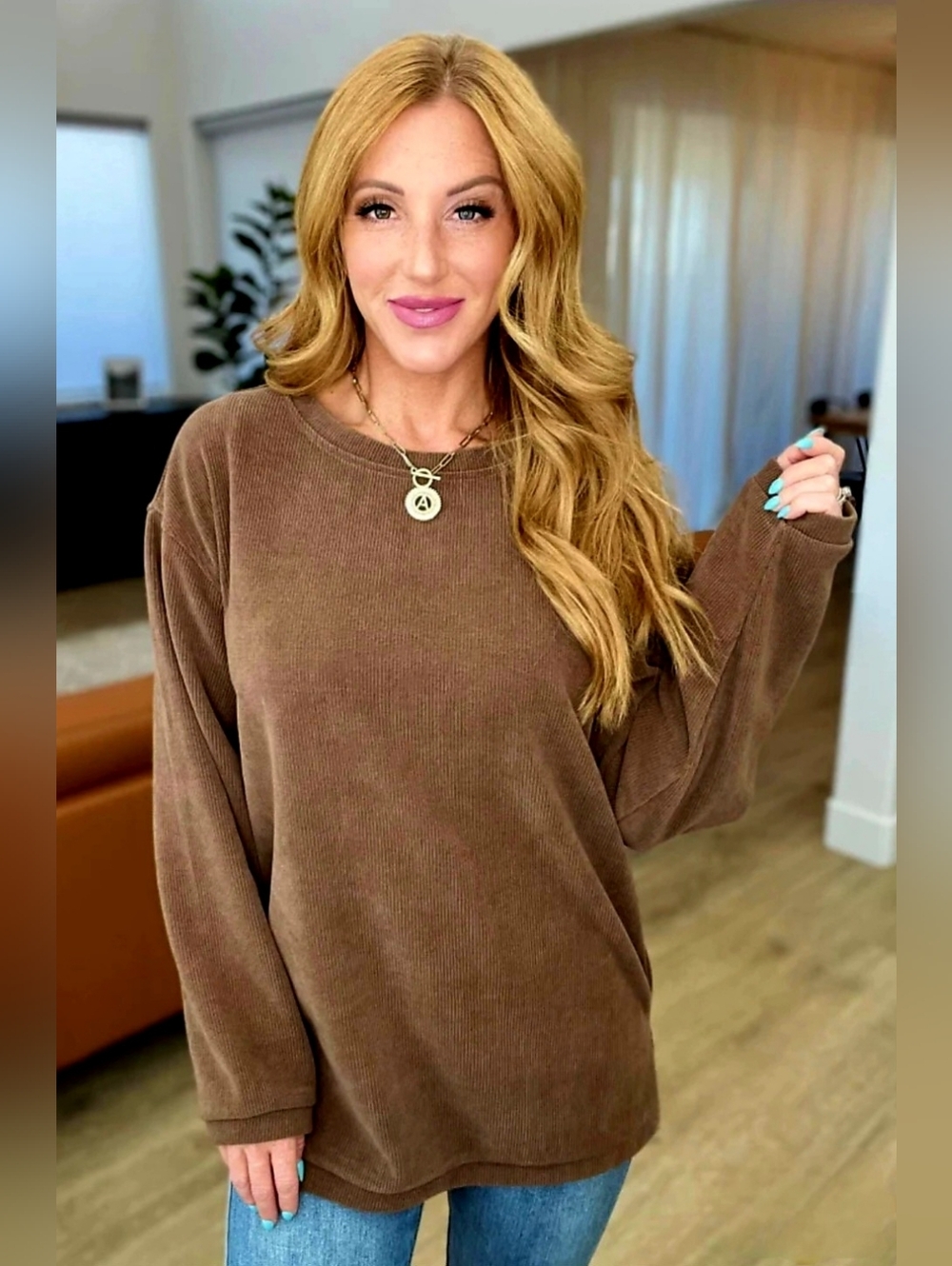 Women’s Cozy Brown Pullover Sweatshirt